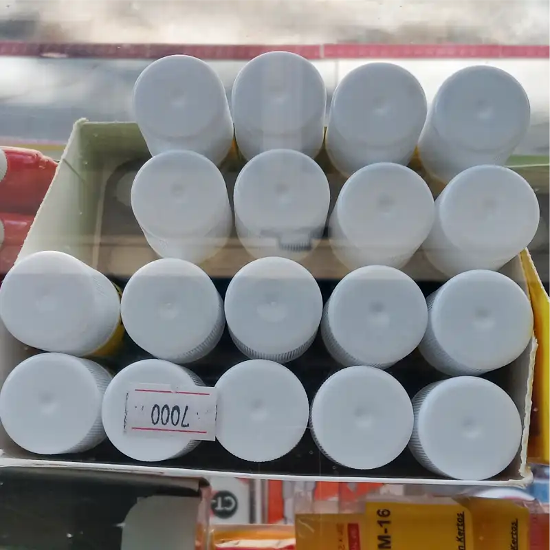 Lem Glue Stick Kenko sedang
