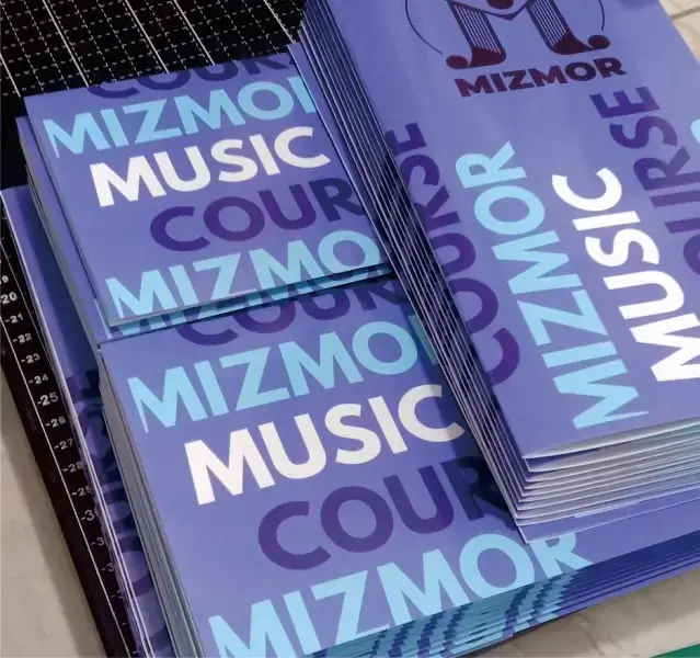 Cetak Leaflet Brosur Lipat